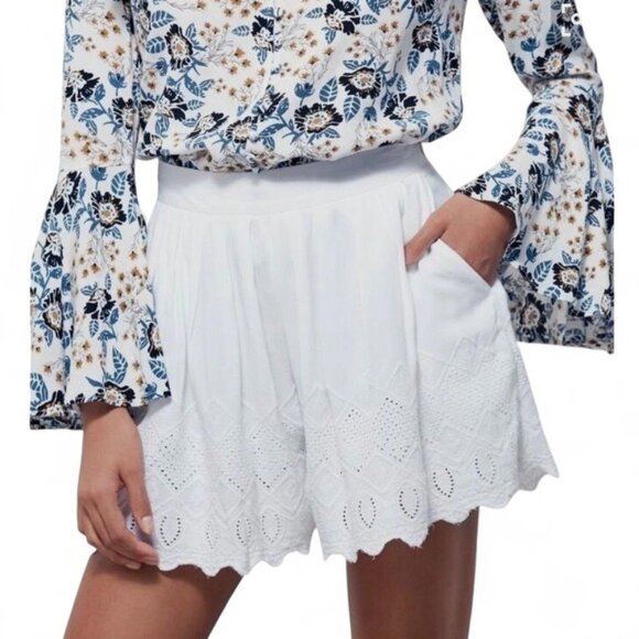 Free People Pants - Free People Sz 2 ‘Azalea’ High-Waisted A-Line White Eyelet Shorts